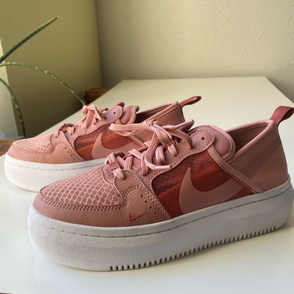 Nike Women’s Court Vision Alta TXT Rust Pink Sneakers size 7.5